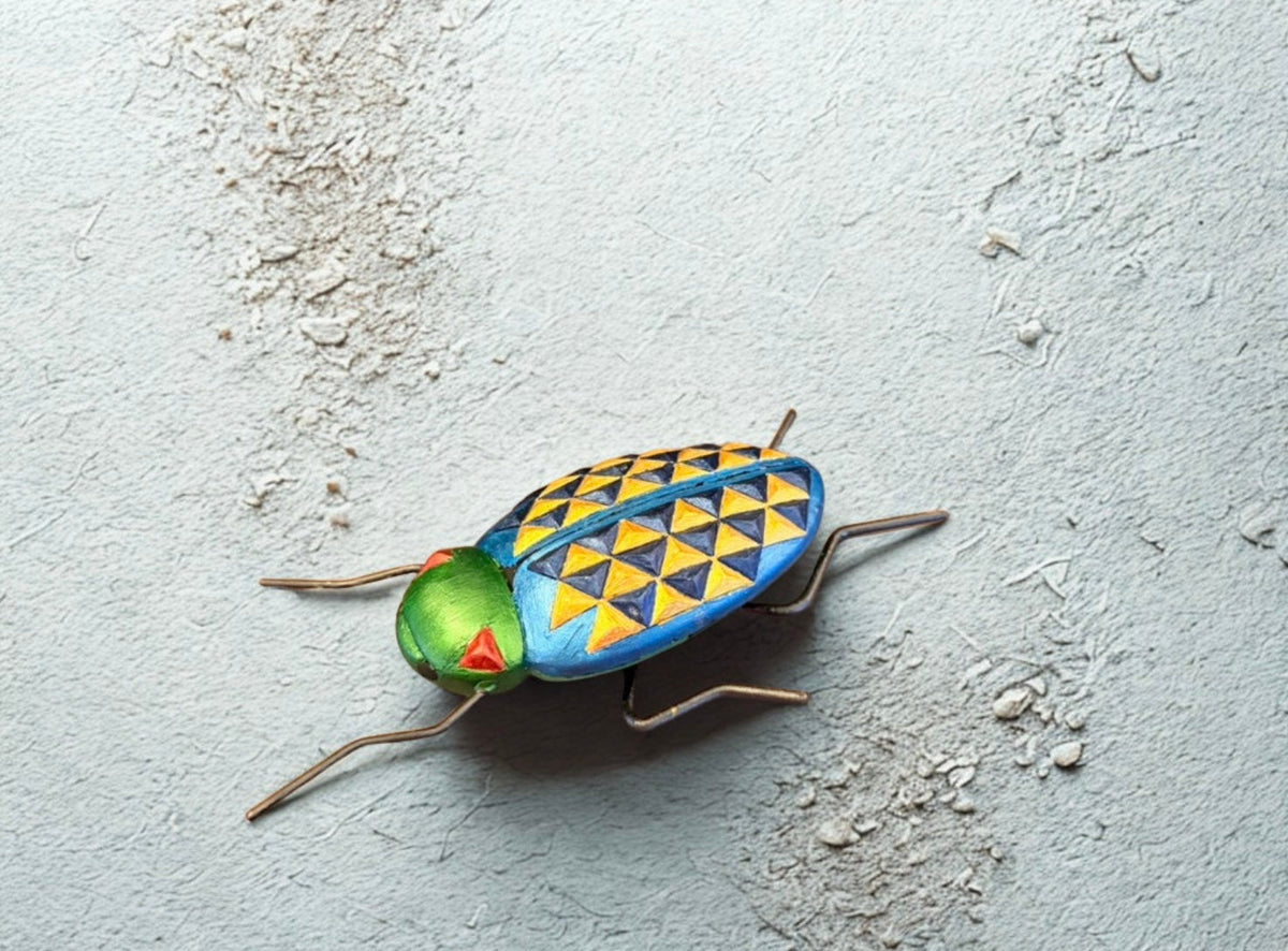 Ceramics — Beetle